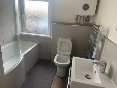 ONE BEDROOM HOUSE - Photo 5