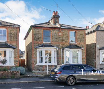 2 bedroom house to rent Portland Road, KT1 - Photo 1