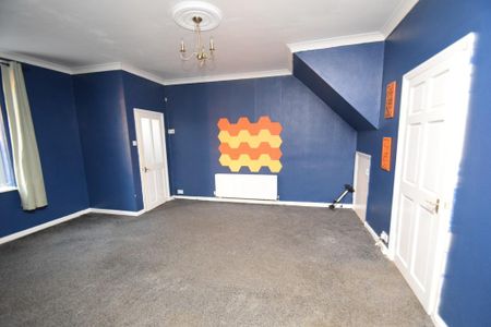 2 bedroom terraced house to rent - Photo 2