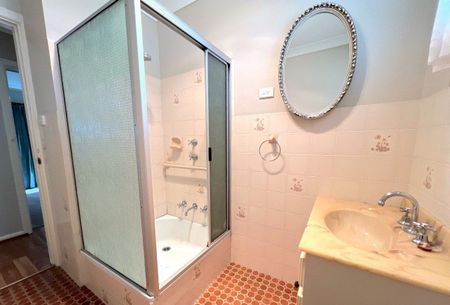 Comfortable and conveniently located - 3 bedroom home. - Photo 5