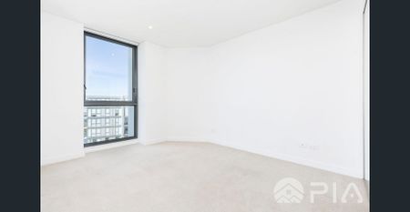 Stunning 2-Bedroom Apartment with Parking in the Heart of Wolli Creek - Photo 5