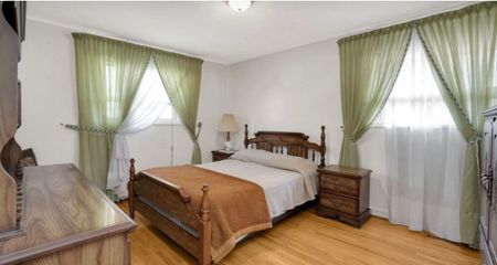 For Lease - 33 Lakeland Crescent, Toronto, Ontario - Photo 3