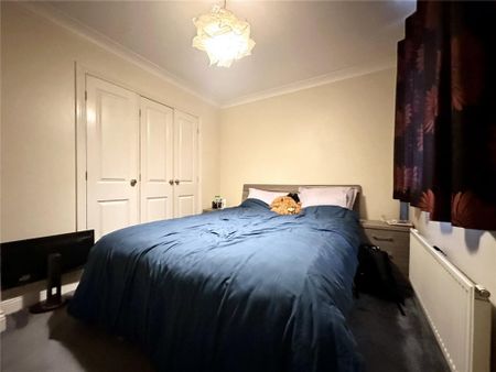 3 bedroom end of terrace house to rent - Photo 5