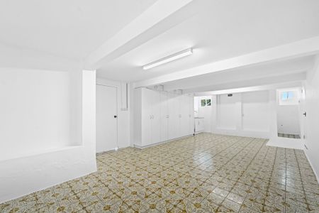 Modern & Well-Kept Home in a Great Location - Photo 5