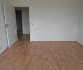 Jößnitzer Str. 141, Wohnung 5 ~~~ Balkon, Tageslichtbad mit Wanne u... - Photo 6