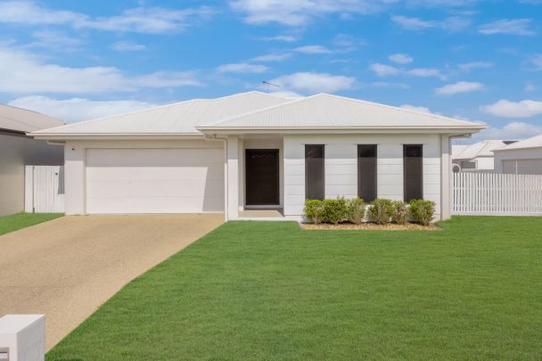 Modern Home with Theatre Room & Outdoor Entertaining! - Photo 1