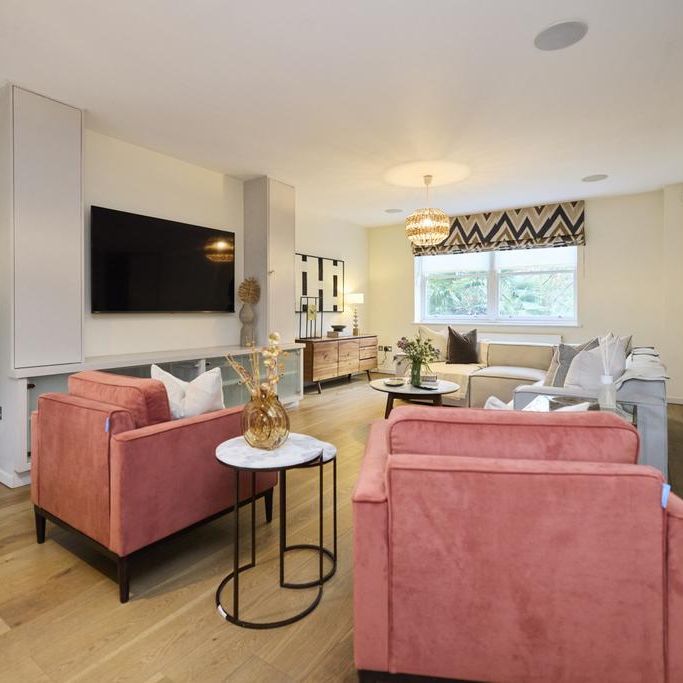 6 bedroom terraced house to rent - Photo 1