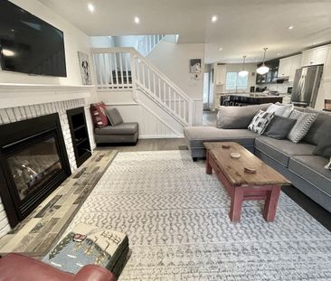 For Lease - 571 OXBOW Crescent, Collingwood, Ontario - Photo 1