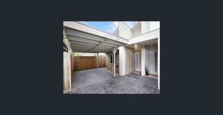 MODERN UNIT IN HIGHLY SOUGHT AFTER POCKET - Photo 2