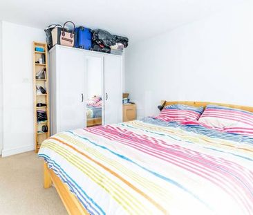 1 Bedroom, 1 bath, 1 reception Flat - Photo 4