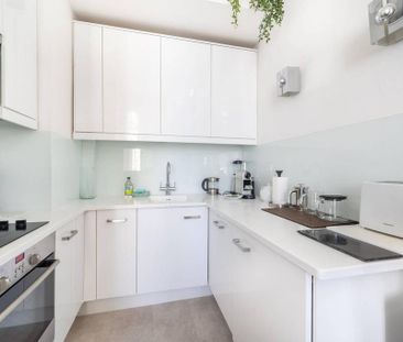 2 bedroom flat to rent - Photo 5
