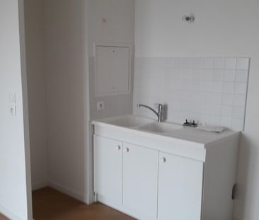 location Appartement F3 DE 59.62m² À ROMAINVILLE - Photo 4