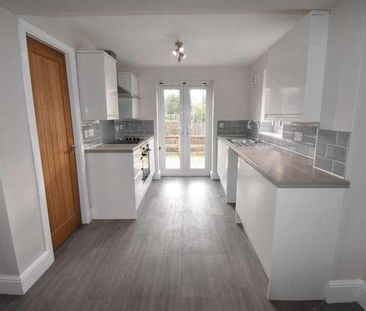 Oldfield Avenue, Hull, HU6 - Photo 5