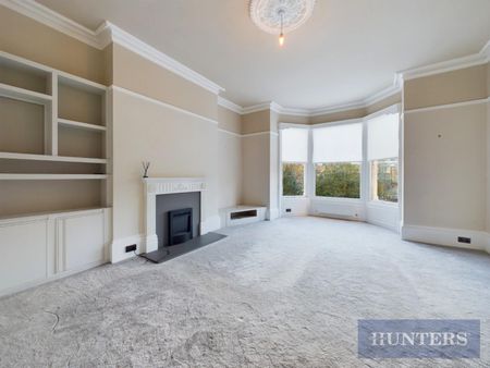 2 bedroom Flat To Let Total Size: 868 SQ FT - Photo 2