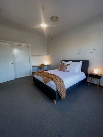 Rooms 3 Young Street, Cooks Hill NSW 2300 - Photo 4