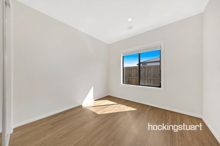 17 Nankeen Loop, Beveridge. - Photo 3