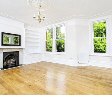 4 bedroom flat in Richmond - Photo 3