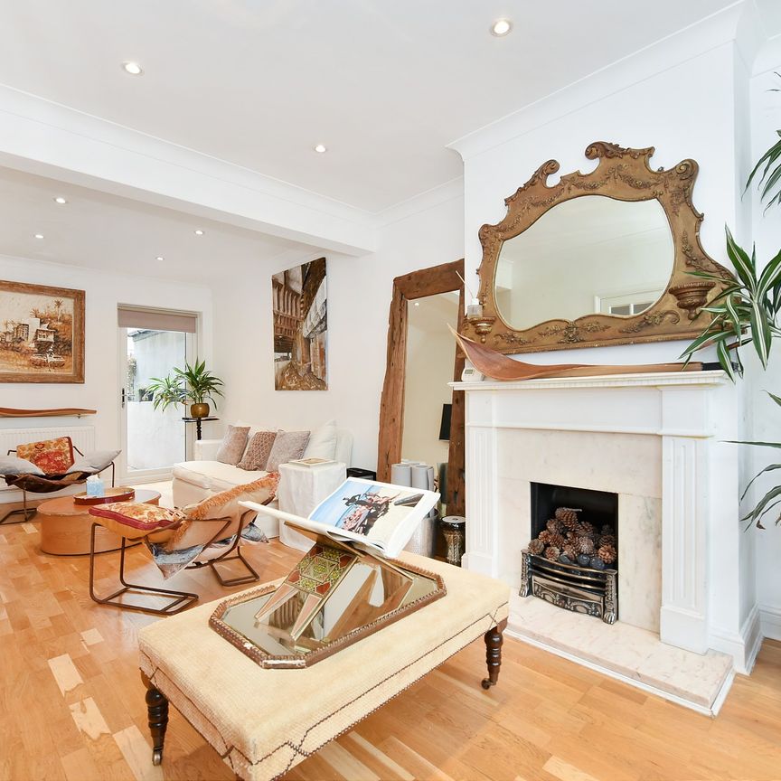 Donne Place, Kensington and Chelsea, London, SW3 - Photo 1