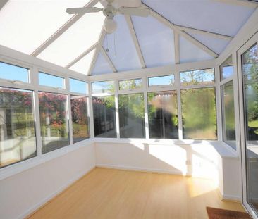 3 bedroom detached house to rent - Photo 4