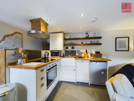 1 bedroom terraced house to rent - Photo 5