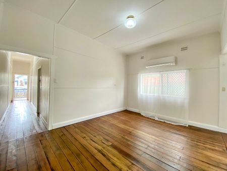 51 Smith Street, Mayfield East - Photo 4
