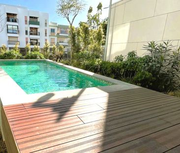 Fantástico apartamento com jardim e piscina, no centro de Cascais - Photo 4
