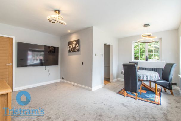 2 bed Maisonette for Rent - Photo 1