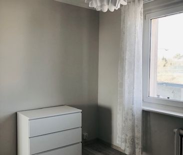 mieszkanie na ul.Thugutta po generalny remoncie - Photo 1