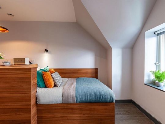 Studio to rent - Photo 1