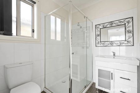 LOW MAINTENANCE LIVING - Photo 5