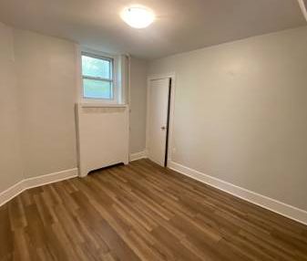 5.5 15 mins from Downtown Montreal 3 closed bedrooms available now! - Photo 4