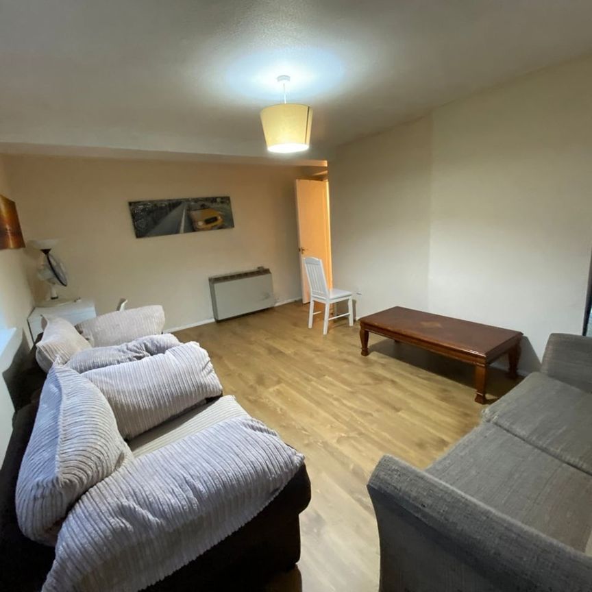 1 Bed Flat, The Peninsula Building, M7 - Photo 1