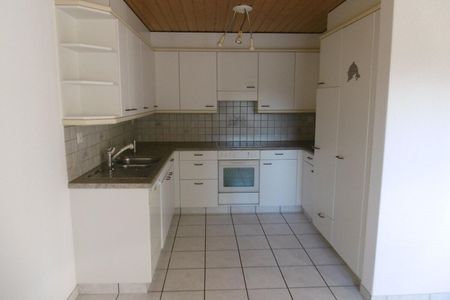 Attractive 3.5-room apartment ground floor with barbecue area - Photo 5