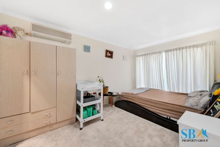 12 Allen Place, Holt ACT 2615 - House For Rent | Domain - Photo 3