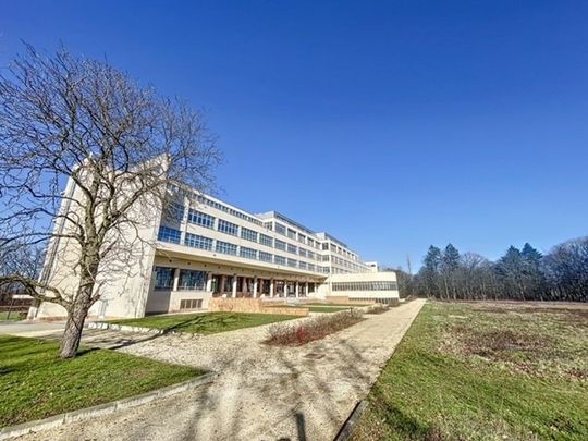 Wonen in een uniek gebouw tussen Overijse en Waver - Photo 1