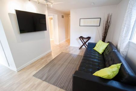 47 East 22nd Avenue, Vancouver (Garden Suite) - Photo 2