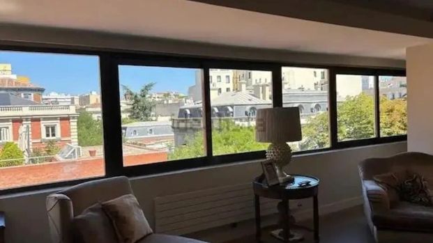 Piso de alquiler en Almagro - Foto 1