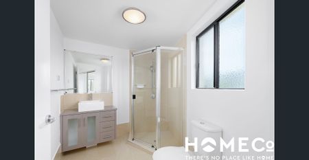 5/11 Dix Street, Redcliffe, Qld 4020 - Photo 3