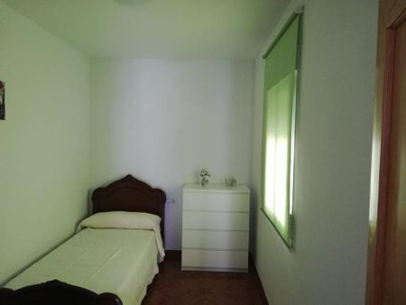 Apartment For Long Term In Torrox - Photo 5