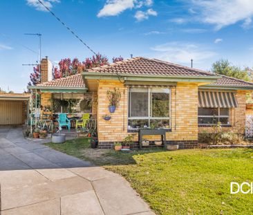 30 Benghasi Avenue Golden Square VIC - Photo 3