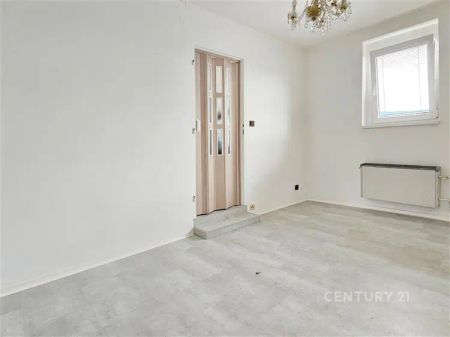 Menší byt 2+1 (38 m - Photo 2