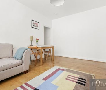 2 bedroom flat to rent - Photo 3