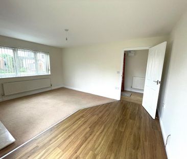 2 bedroom bungalow to rent - Photo 1