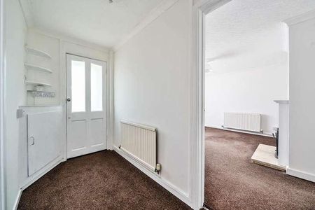 Banbury, Oxfordshire, OX16 - Photo 3