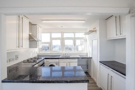 2 Bed Flat, Oatlands Court, SW19 - Photo 4
