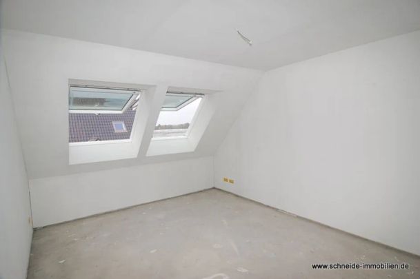 Neubau/Erstbezug (Energiestandard KfW55)!!! 2-Zimmer-Dachgeschoss-Wohnung mit Balkon - Photo 1