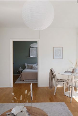 Gullmarsvägen, Årsta - Photo 2