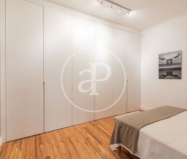 2 bedroom luxury Apartment for rent in Madrid, Spain - Photo 3