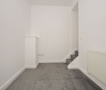 2 Bedroom Apartment - Photo 6