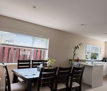 A Home to Love - Photo 2